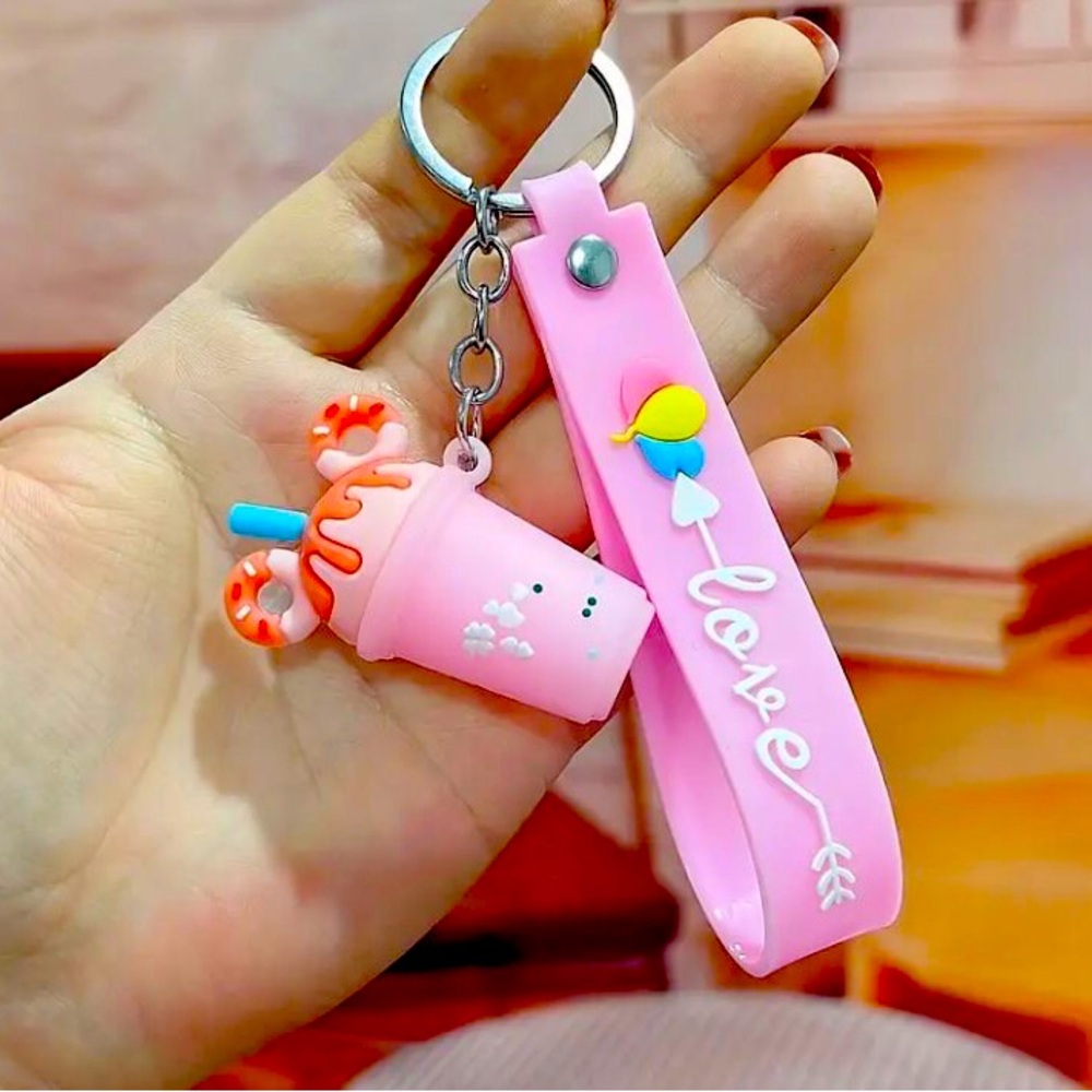 Funny ice cream keychain 🍦🌸